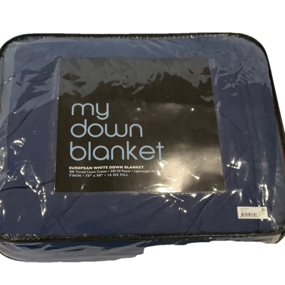 - European White Down Blanket in Navy